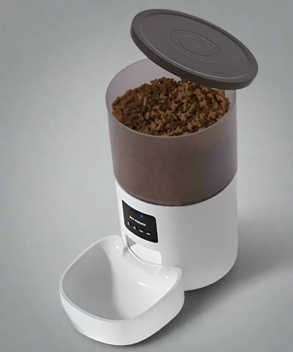 The Intelligent Pet Butler - Smart Automatic Feeder with Camera